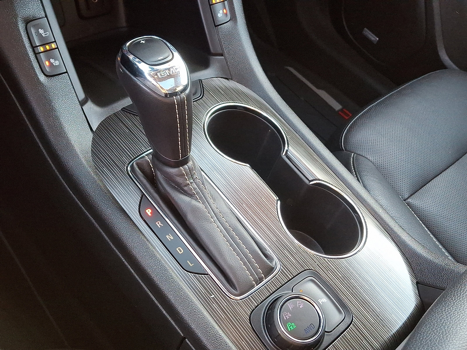 Used 2019 GMC Acadia SLT w/ LPO, Floor Liner Package image 15