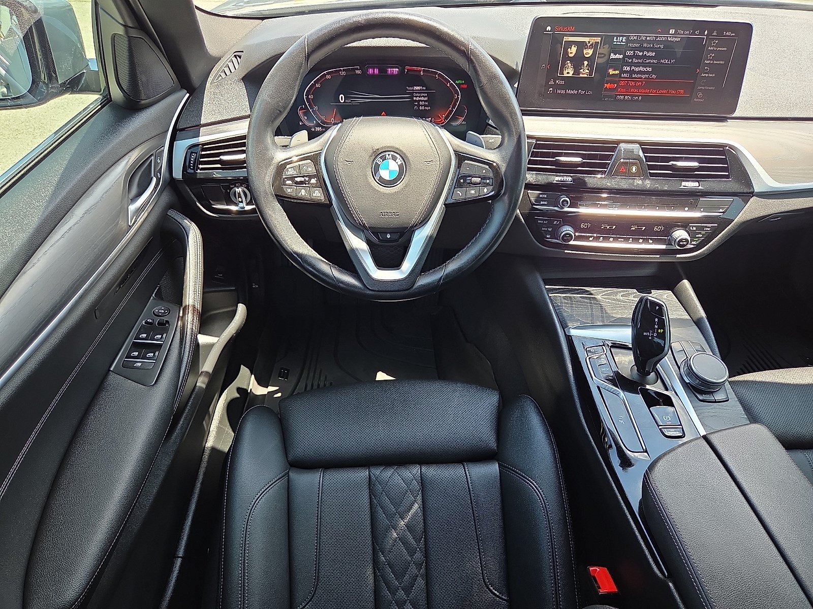 Used 2023 BMW 530i xDrive AWD/4WD image 11
