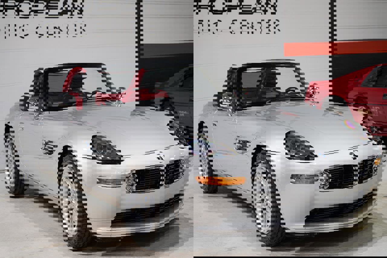 Used 2000 BMW Z8 RWD image 28