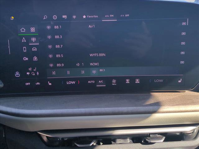 Certified 2025 Audi Q5 Premium Plus w/ Premium Plus image 18