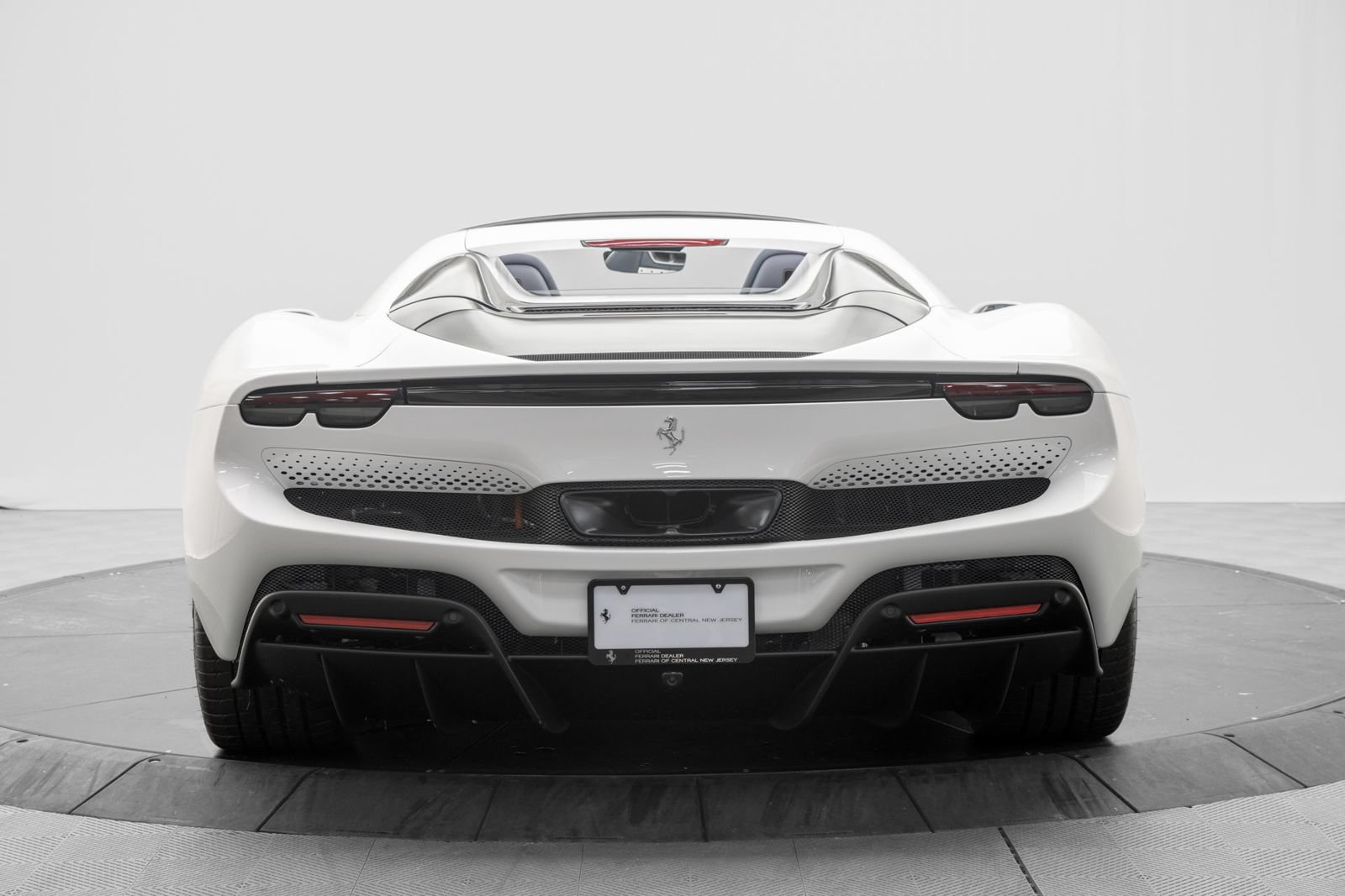 Used 2026 Ferrari 296 GTS RWD image 6