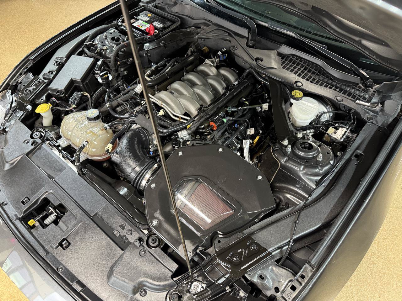 Used 2019 Ford Mustang GT Premium RWD image 40