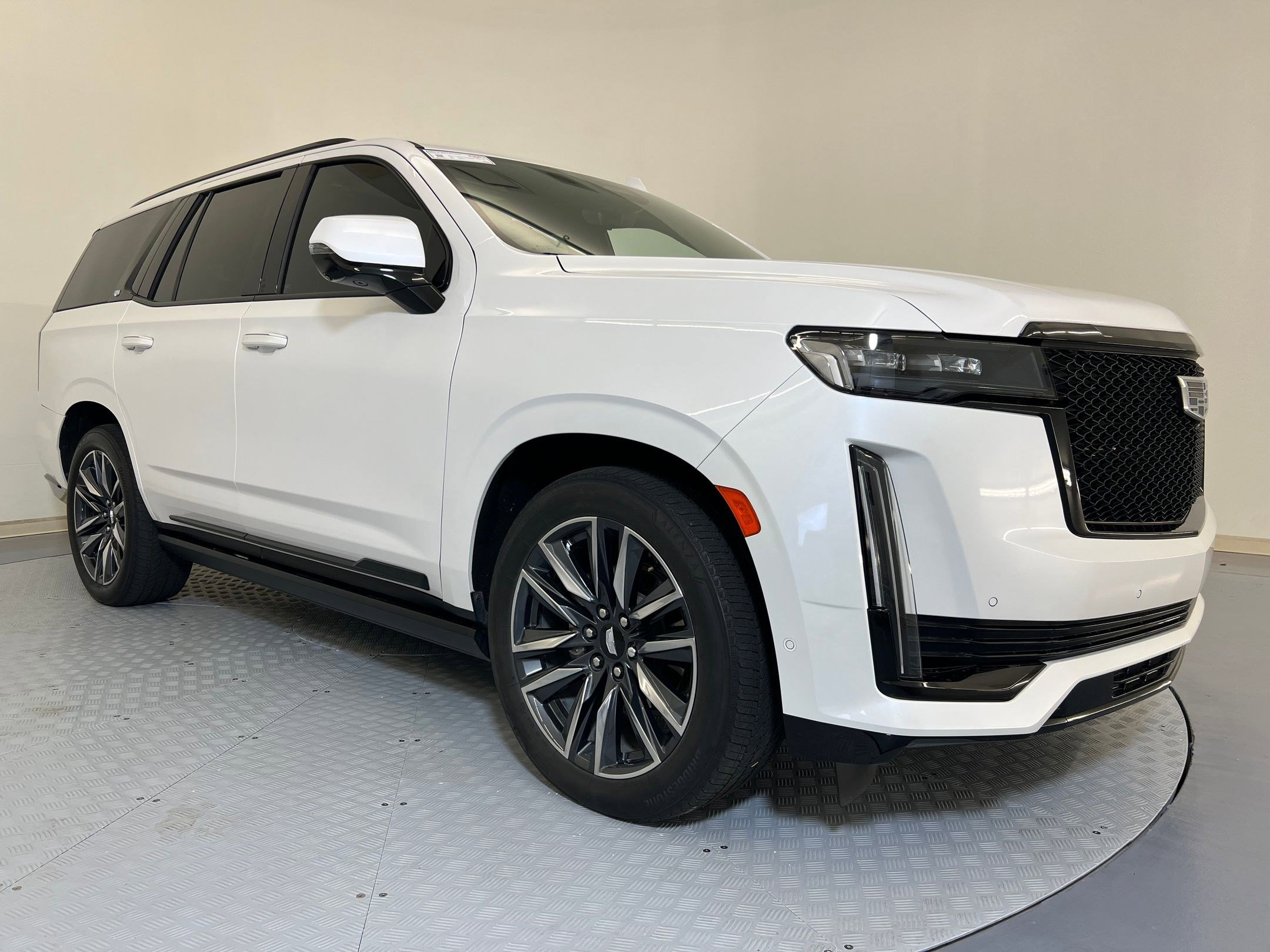 Used 2023 Cadillac Escalade Sport Platinum w/ Heavy-Duty Trailer Package image 7