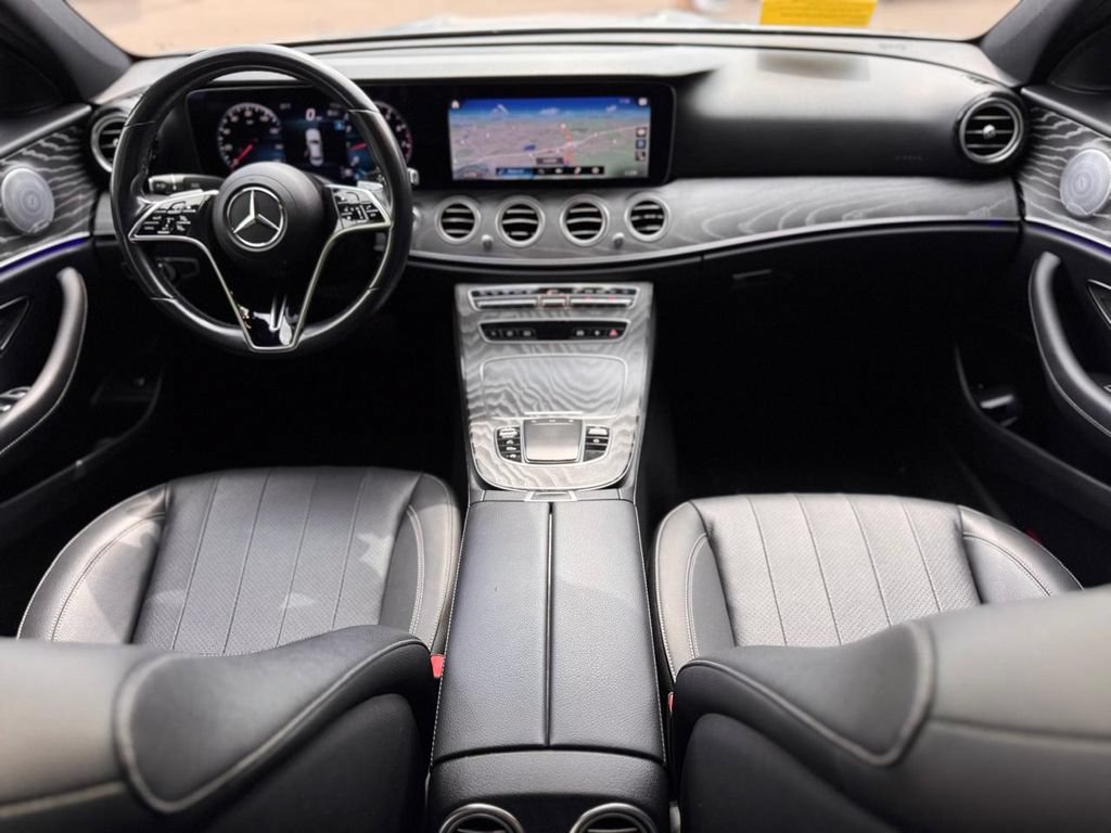 Used 2021 Mercedes-Benz E 350 4MATIC Sedan image 26
