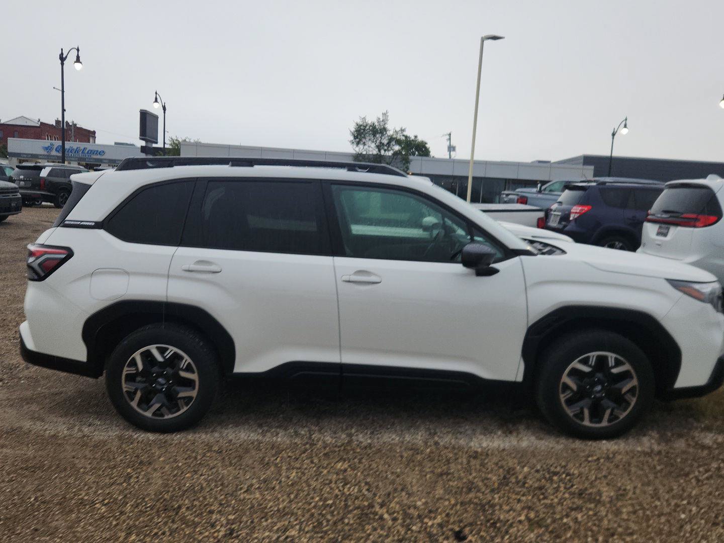 Used 2025 Subaru Forester Premium AWD/4WD image 3