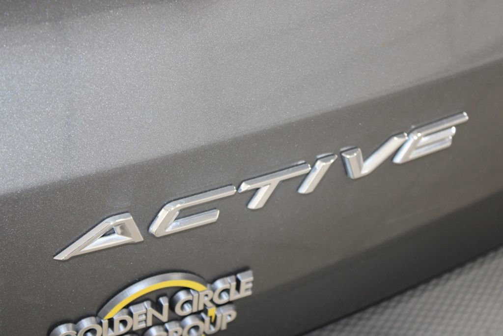 Used 2025 Ford Escape Active AWD/4WD image 22