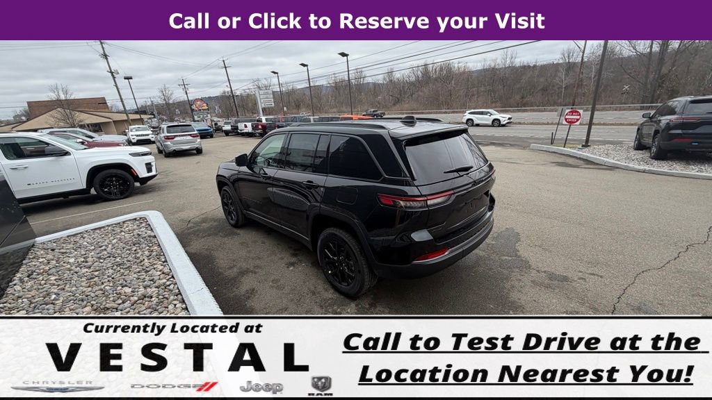 New 2026 Jeep Grand Cherokee Altitude image 10