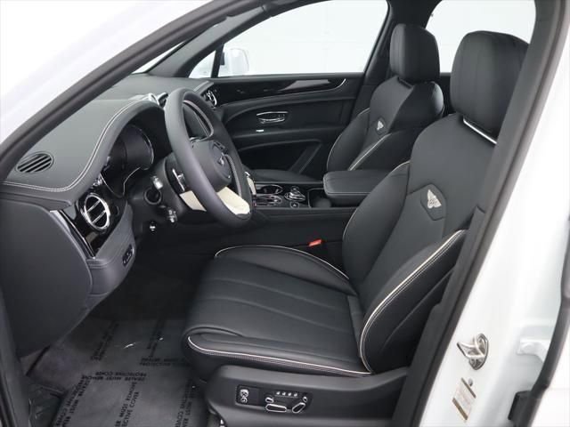 Used 2025 Bentley Bentayga Extended Wheelbase AWD/4WD image 20
