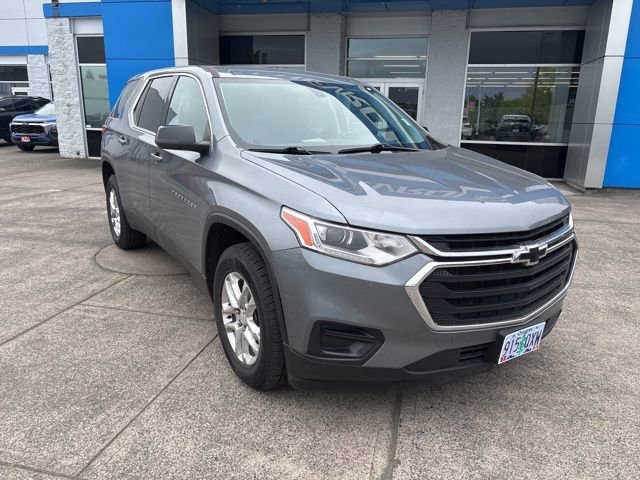 Used 2021 Chevrolet Traverse LS FWD image 2