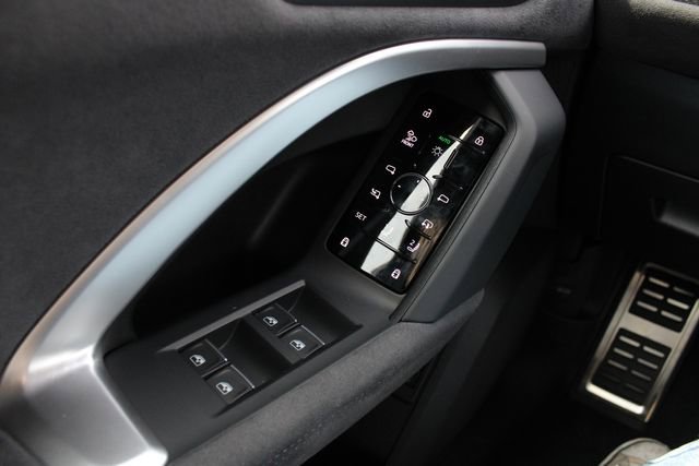 New 2025 Audi SQ5 Premium Plus AWD/4WD image 8