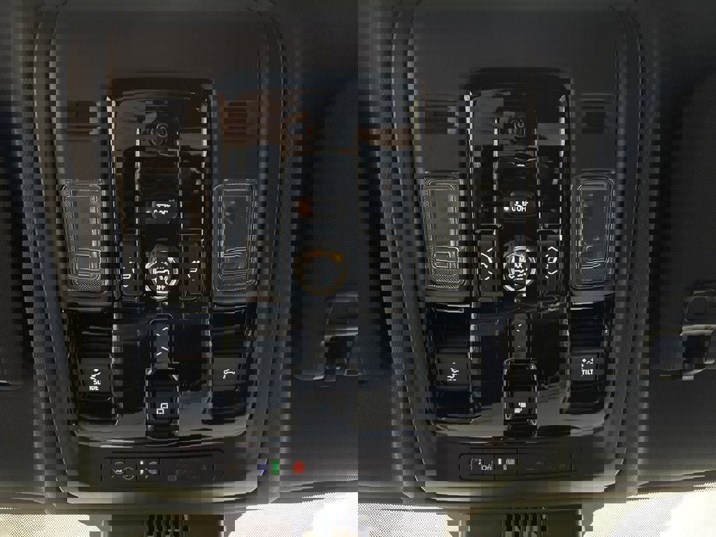 New 2026 Chevrolet Suburban High Country w/ Sun And Tow Package image 19