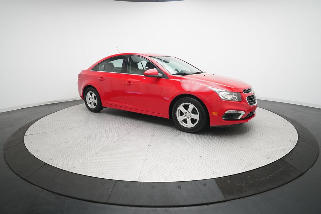 Used 2015 Chevrolet Cruze LT FWD image 32