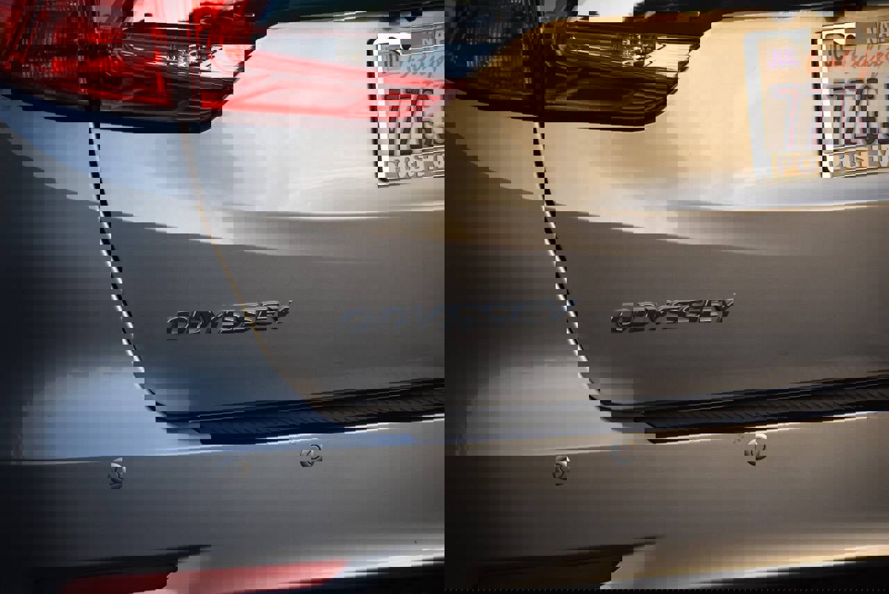 Used 2018 Honda Odyssey Elite image 14