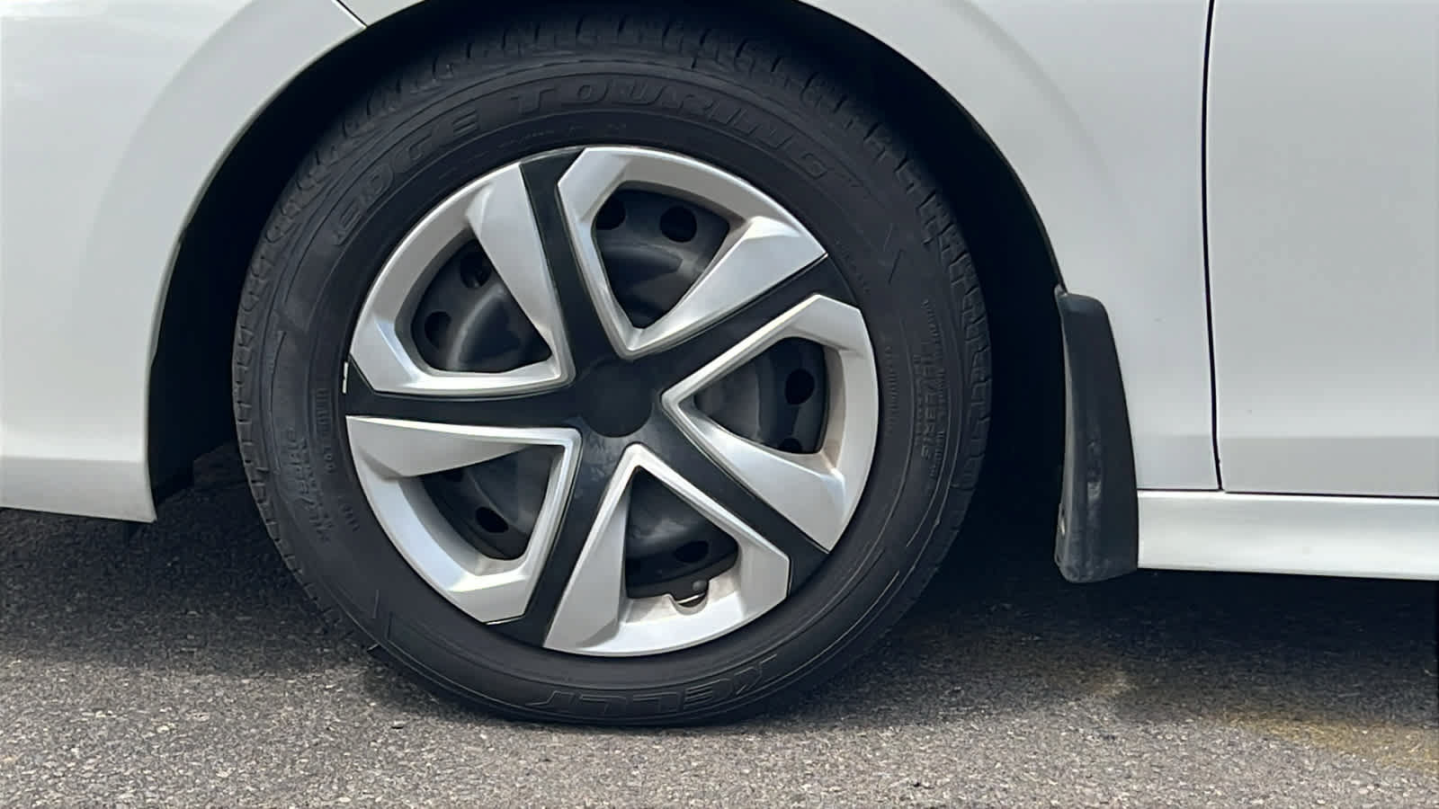 Used 2022 Honda Civic LX image 9