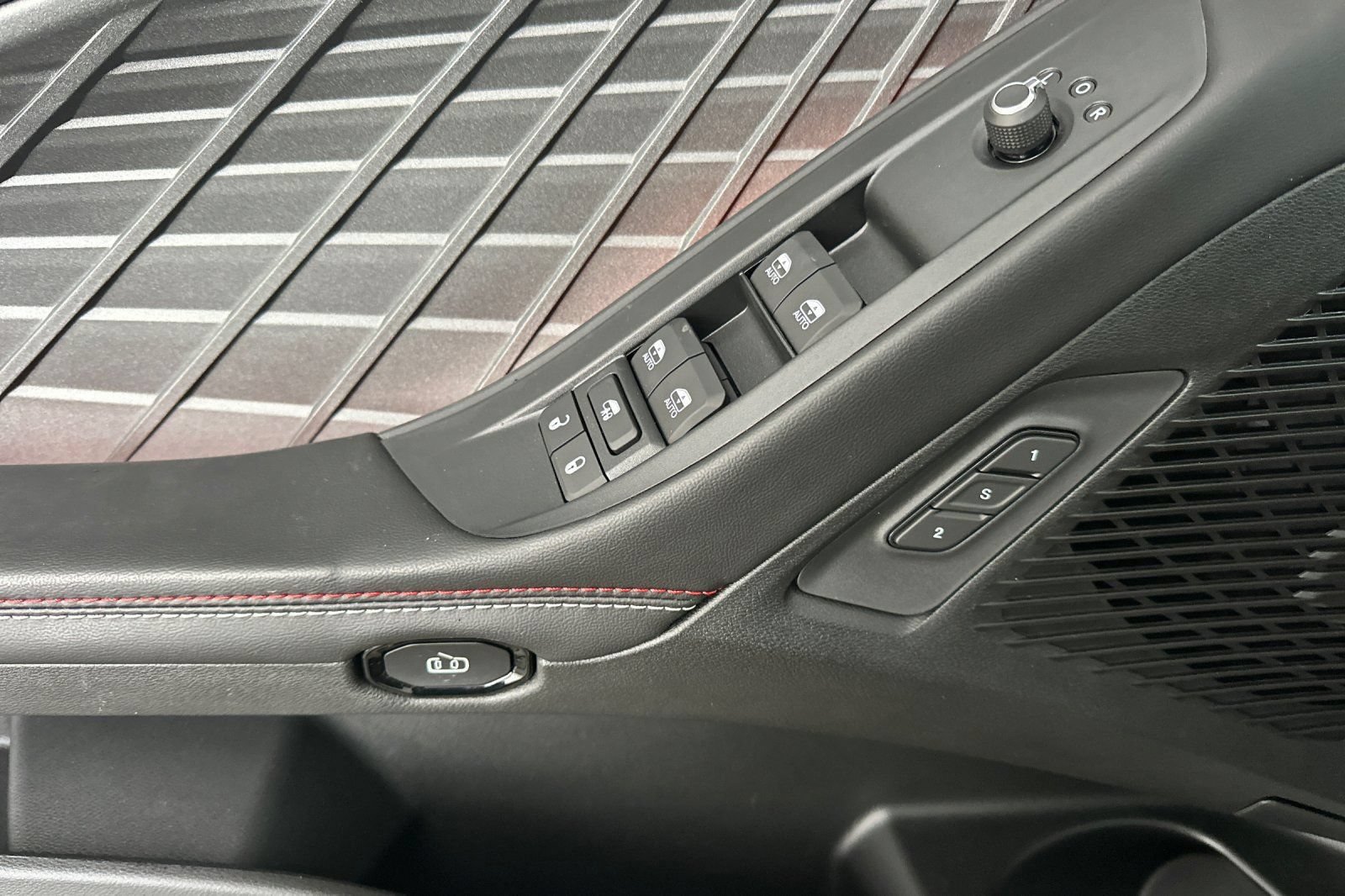 New 2026 Dodge Charger R/T AWD/4WD image 12