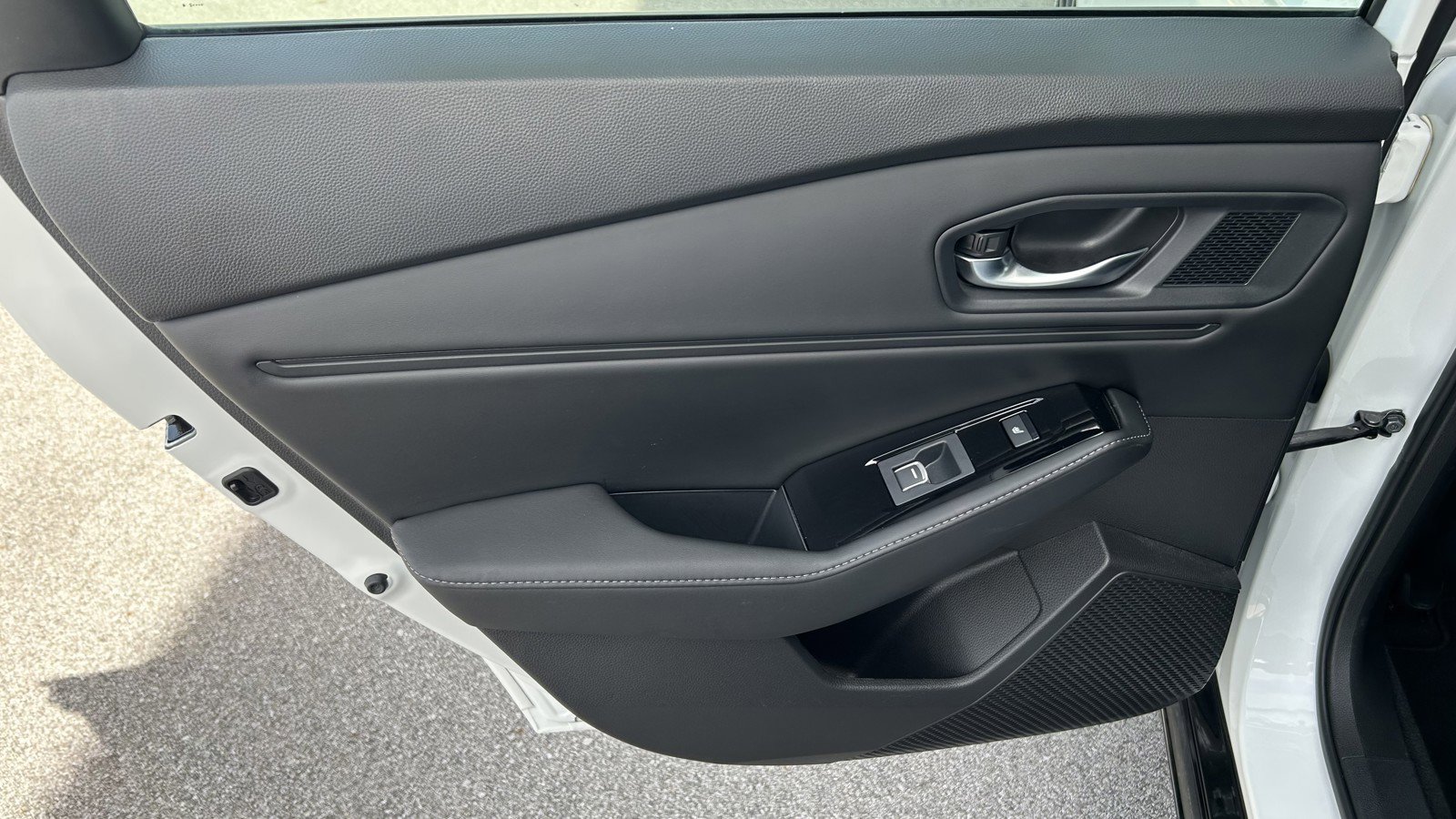 Used 2024 Honda Accord Touring image 11