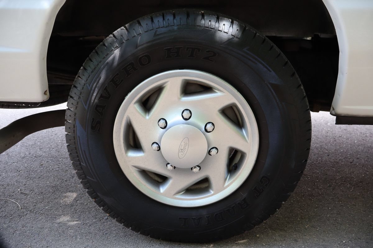 Used 2012 Ford E-350 and Econoline 350 Extended Super Duty w/ PWR Group RWD image 40