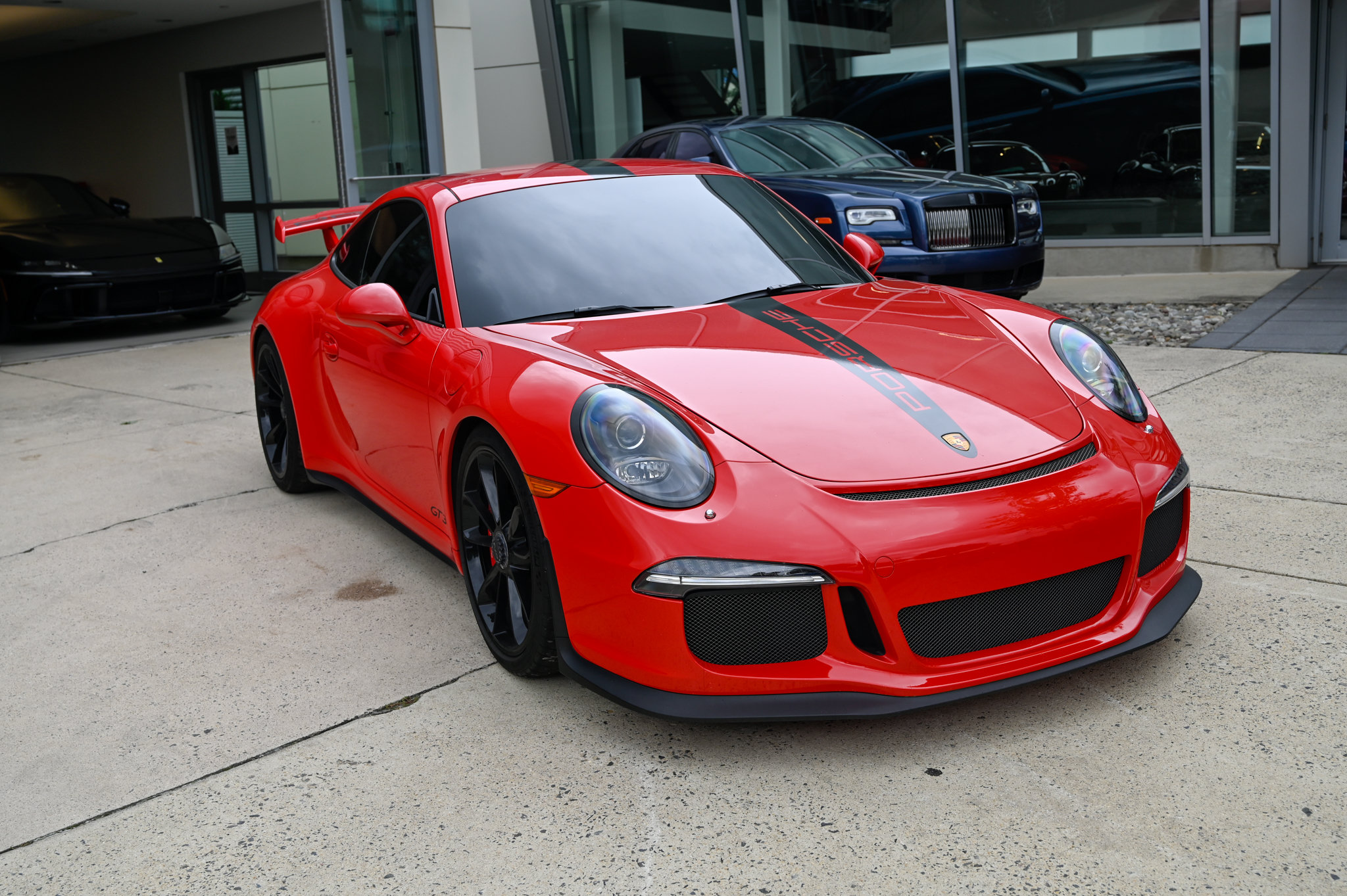 Used 2015 Porsche 911 GT3 RWD image 3