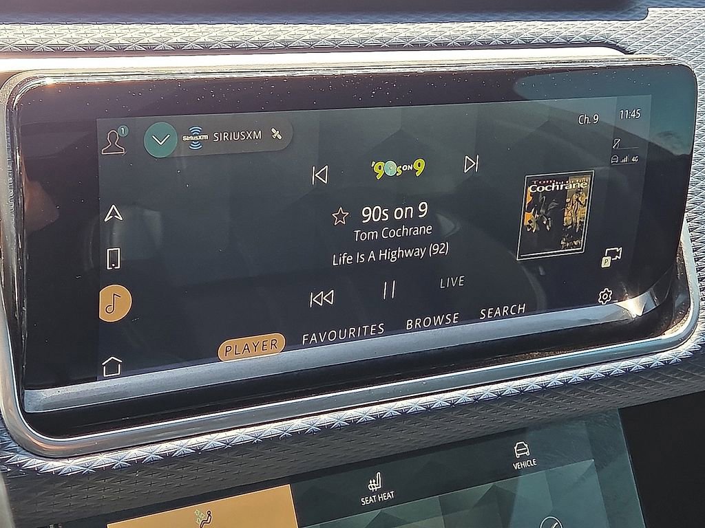Used 2021 Land Rover Range Rover Velar R-Dynamic S AWD/4WD image 27