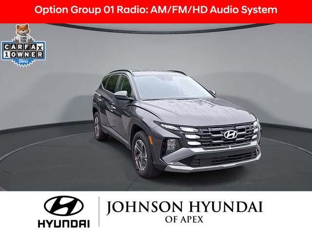 Used 2025 Hyundai Tucson Blue AWD/4WD image 2