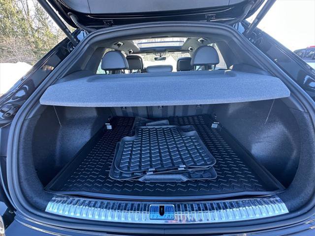 Certified 2025 Audi Q3 2.0T Premium Plus w/ Premium Plus Package image 30