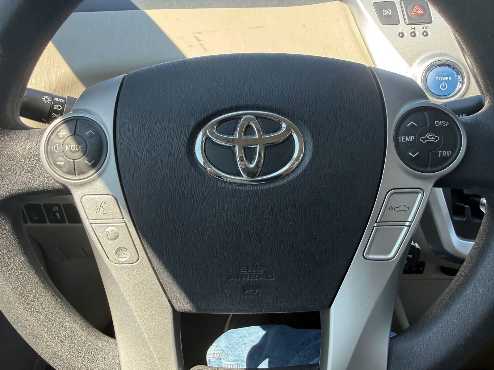 Used 2012 Toyota Prius V Five FWD image 12