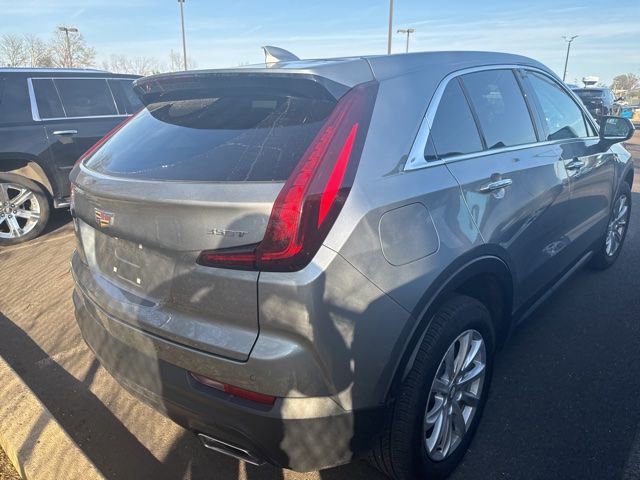 Certified 2023 Cadillac XT4 Luxury w/ Cold Weather Package image 2