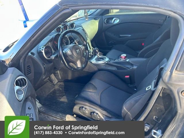 Used 2013 Nissan 370Z Roadster image 6