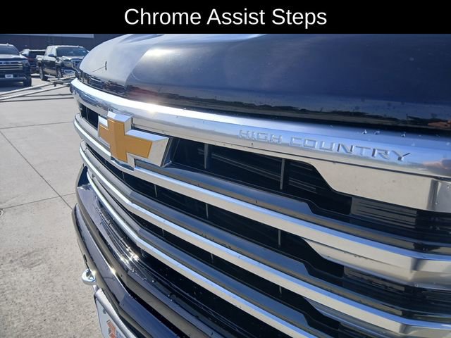Used 2025 Chevrolet Silverado 1500 High Country image 33
