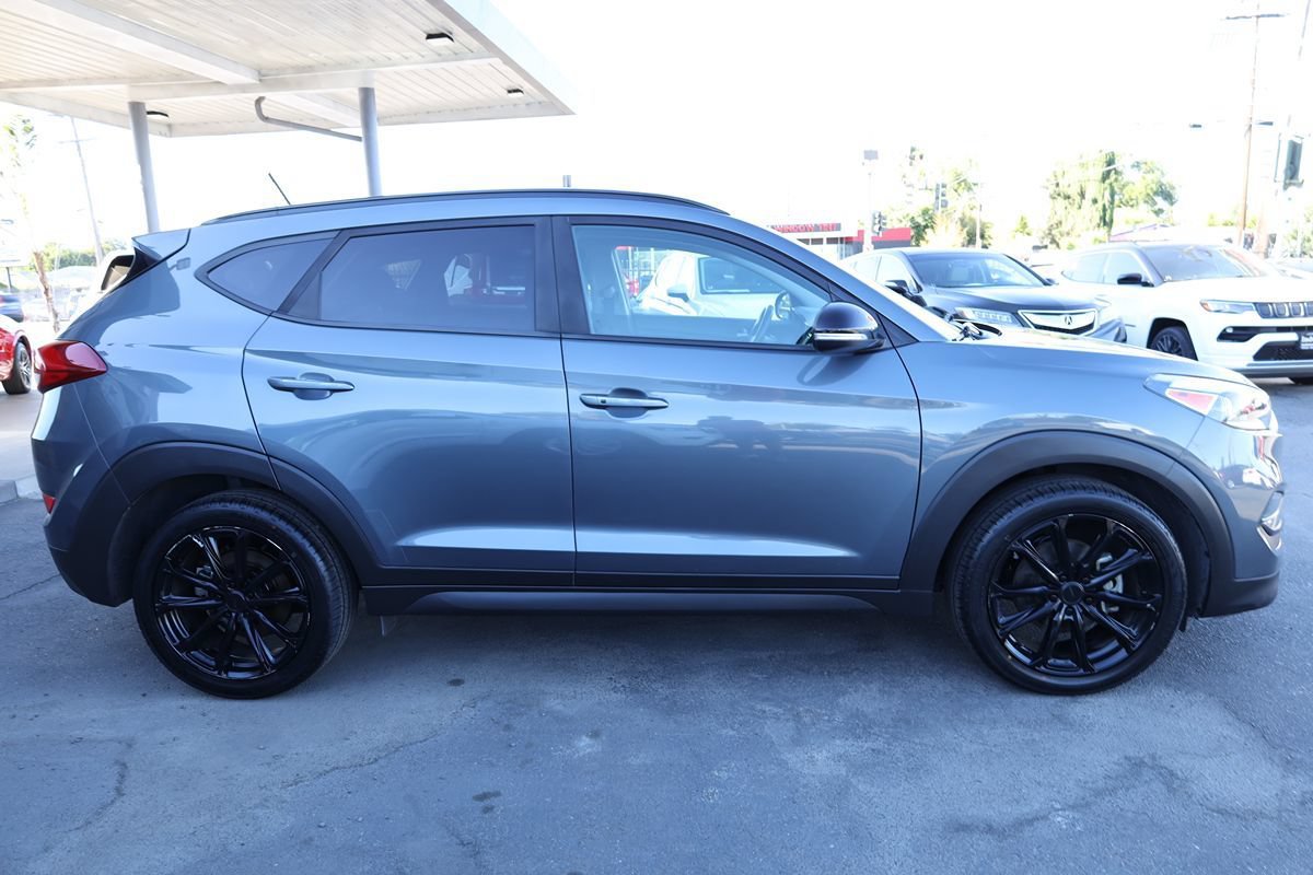 Used 2017 Hyundai Tucson Night FWD image 8