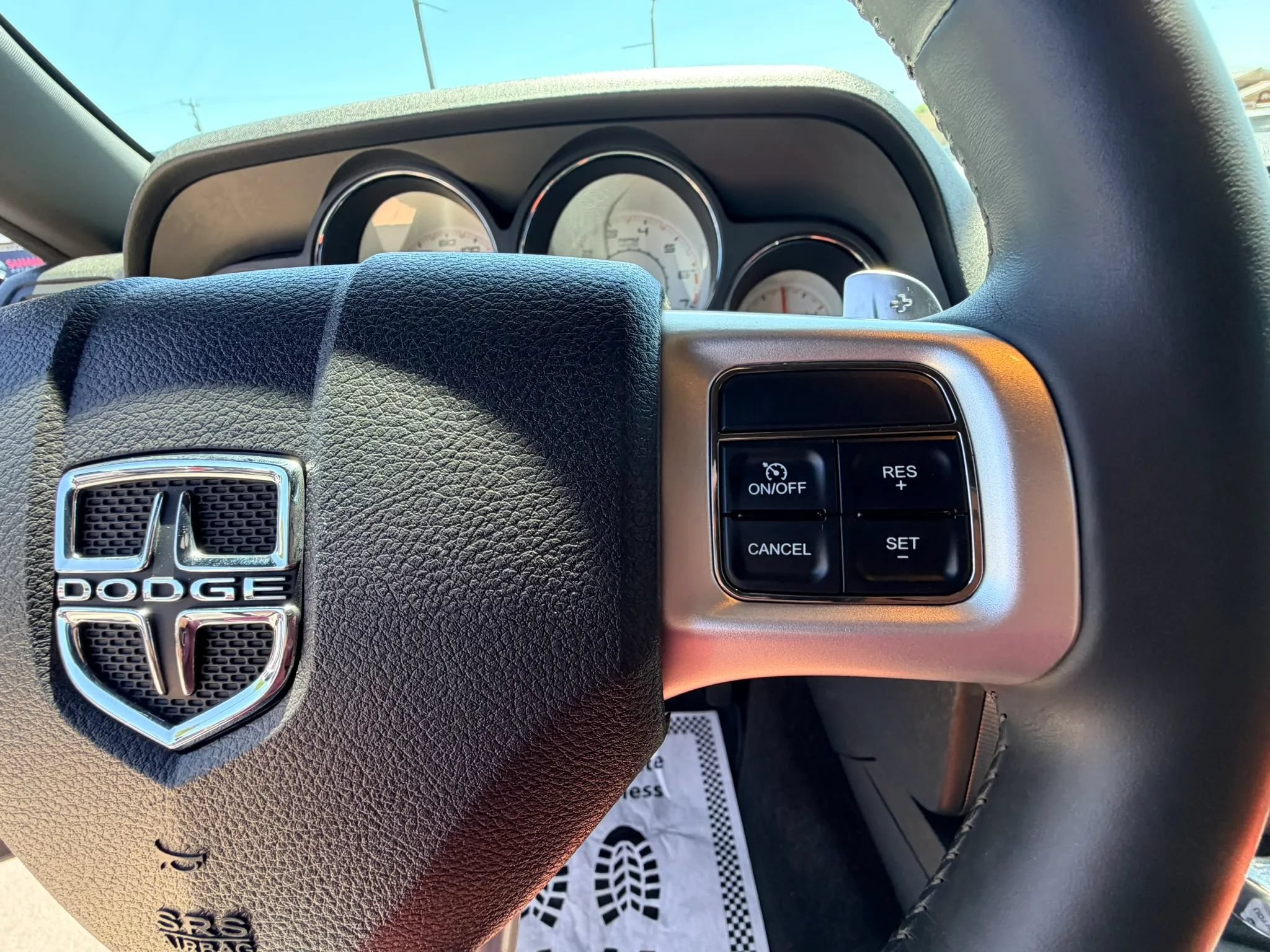 Used 2013 Dodge Challenger R/T RWD image 15