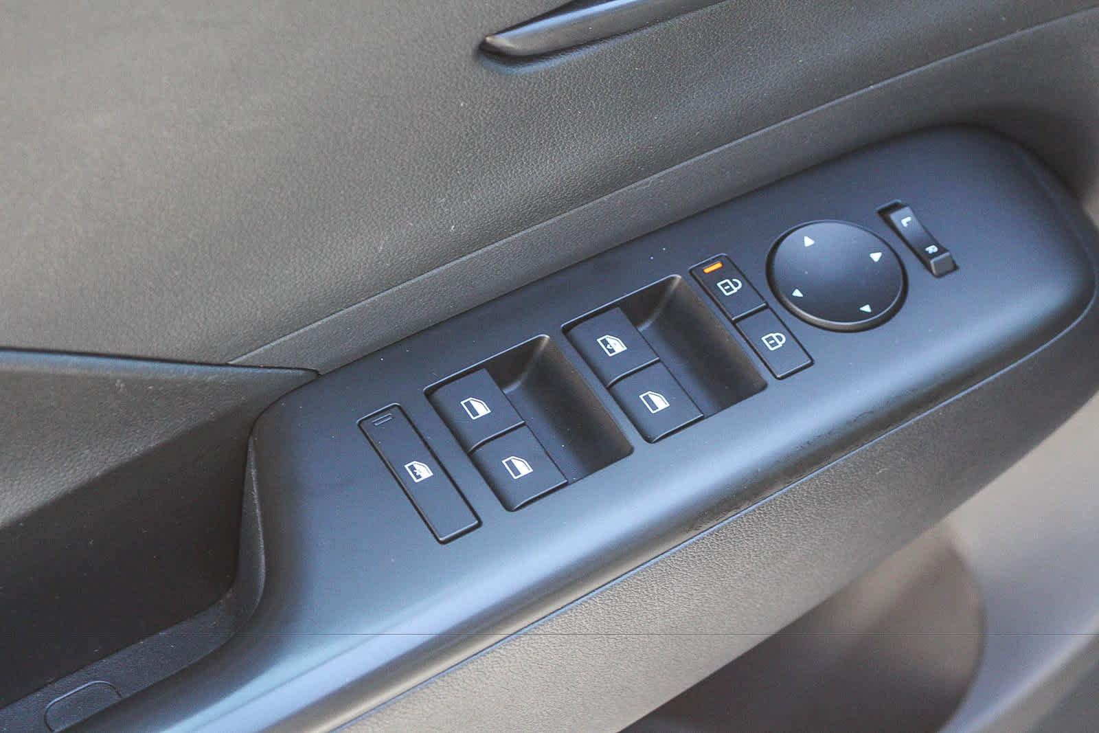 Used 2024 Hyundai Kona SEL FWD image 26