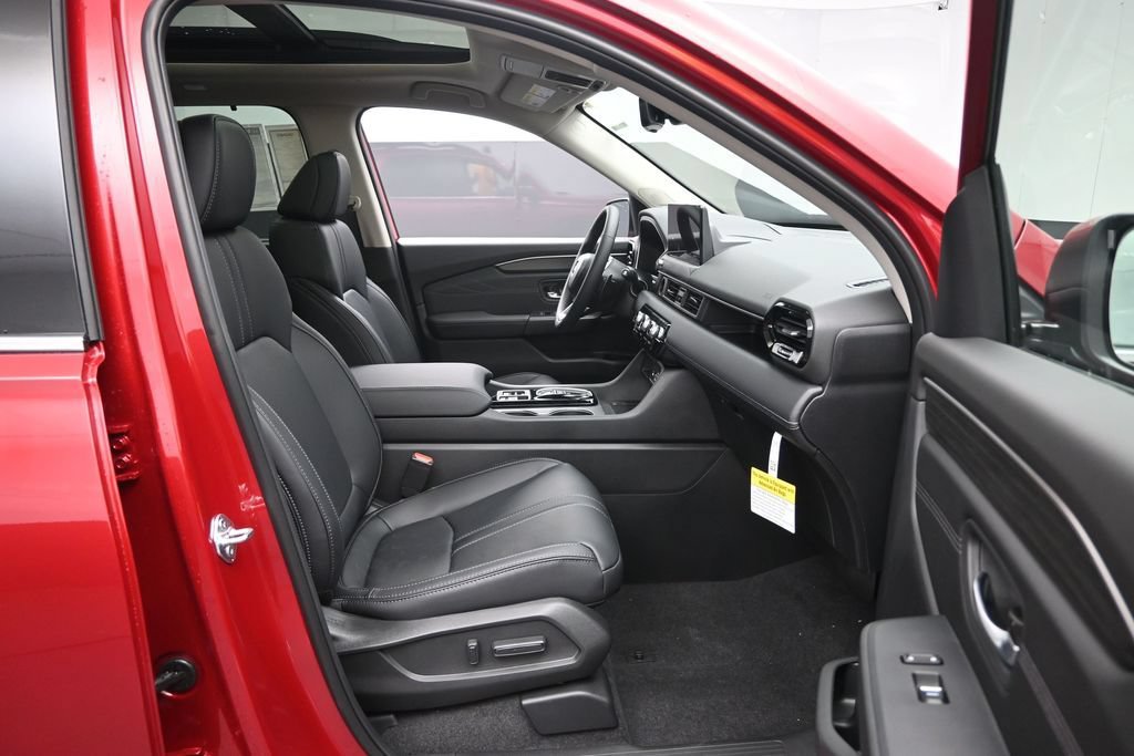 New 2026 Honda Pilot Touring image 24