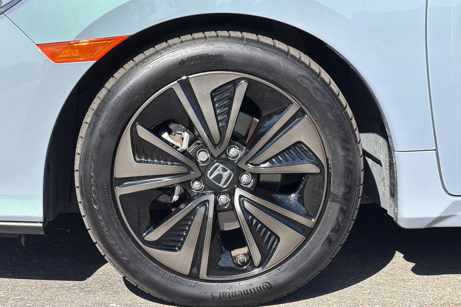 Used 2018 Honda Civic EX image 36