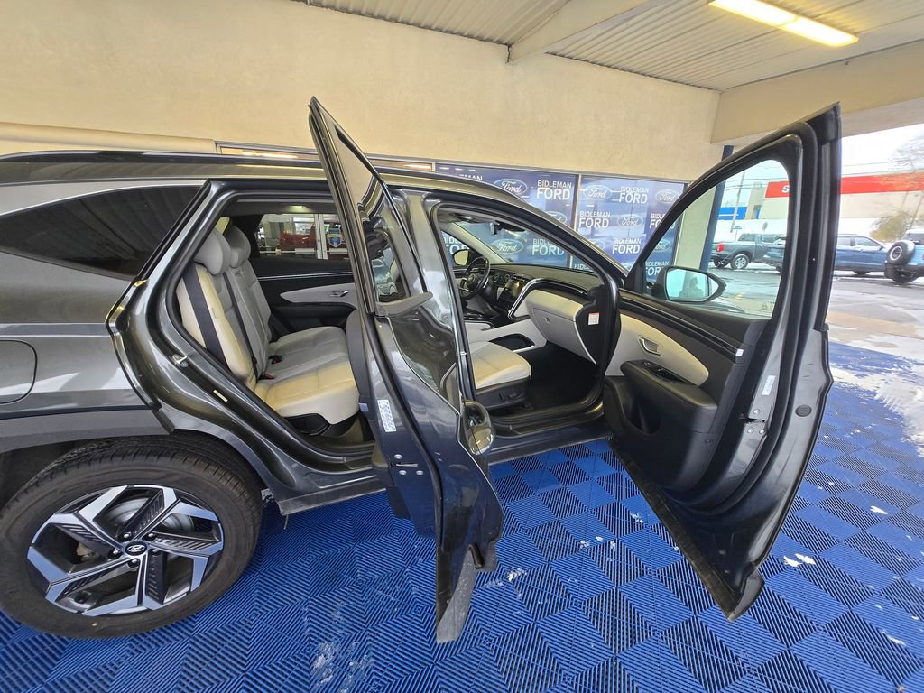 Used 2024 Hyundai Tucson Limited image 29