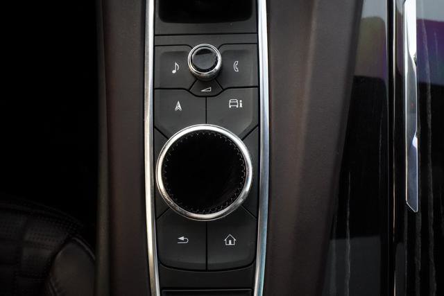 Used 2023 Cadillac Escalade V AWD/4WD image 22