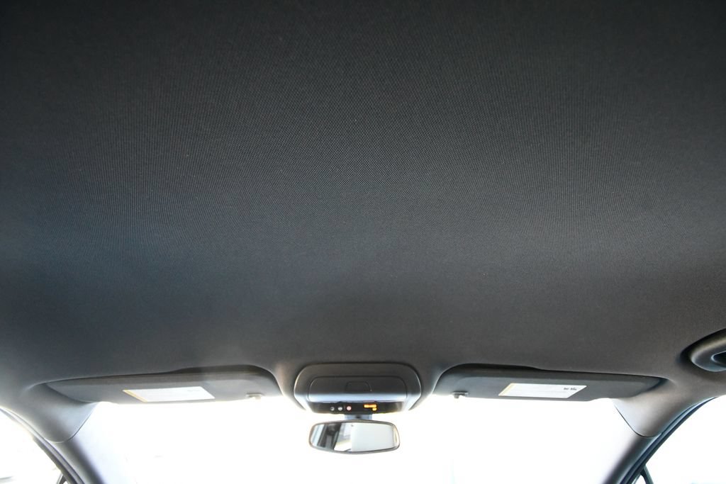 Used 2019 Chevrolet Blazer Premier w/ LPO, Floor Liner Package AWD/4WD image 18