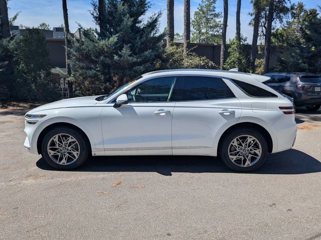 Used 2025 Genesis GV70 2.5T AWD/4WD image 6
