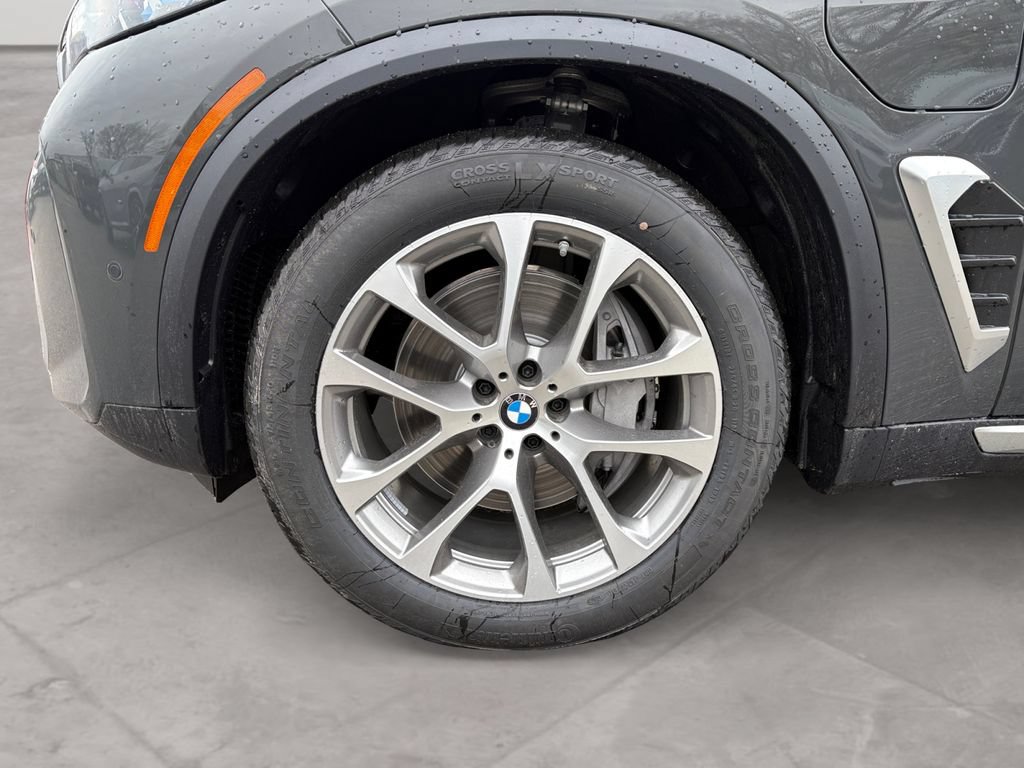 New 2026 BMW X5 xDrive50e AWD/4WD image 14