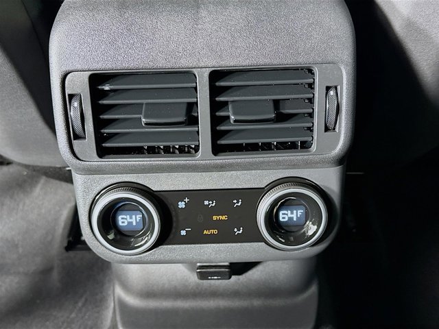 Used 2026 Land Rover Range Rover Velar S image 27