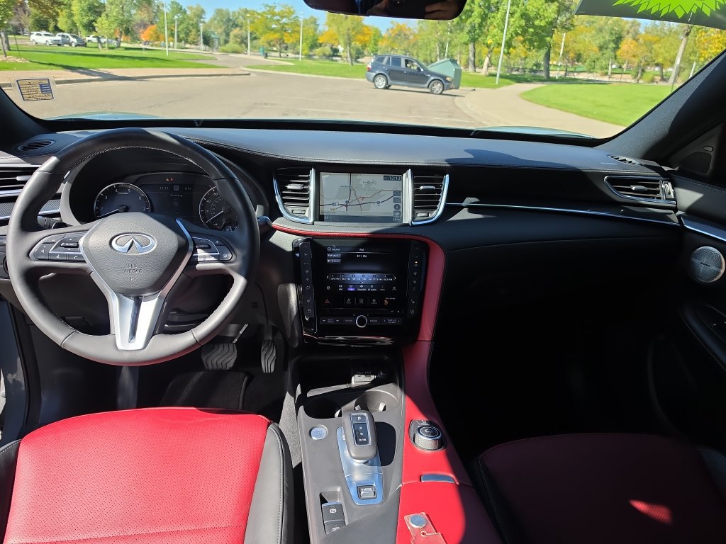 Used 2024 INFINITI QX50 Sport AWD/4WD image 13