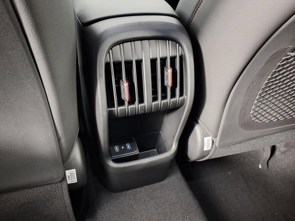 Used 2024 Hyundai Kona N Line image 10