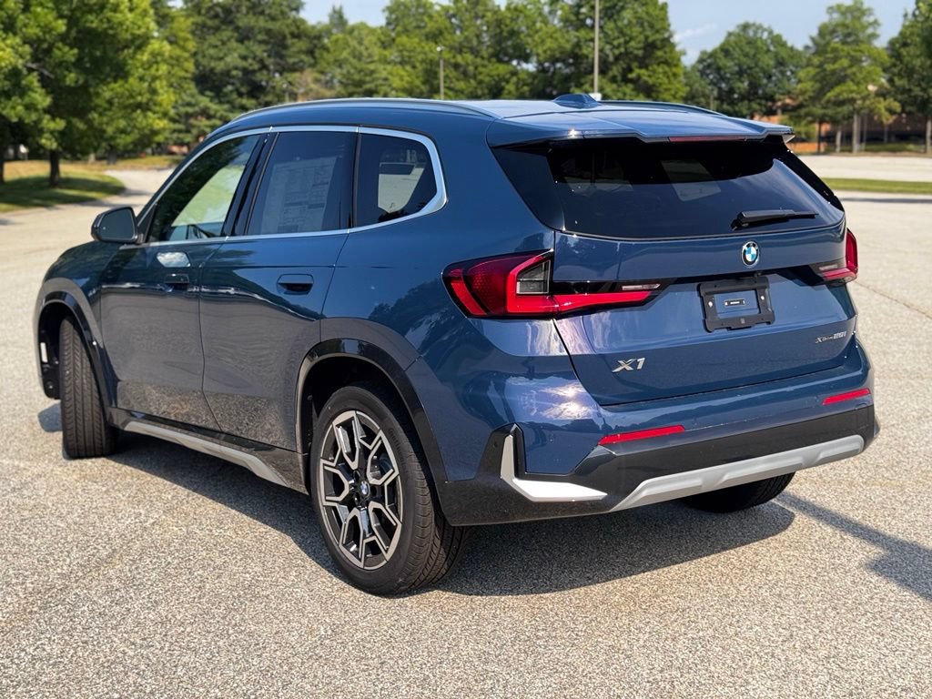 New 2026 BMW X1 xDrive28i w/ Convenience Package AWD/4WD image 4