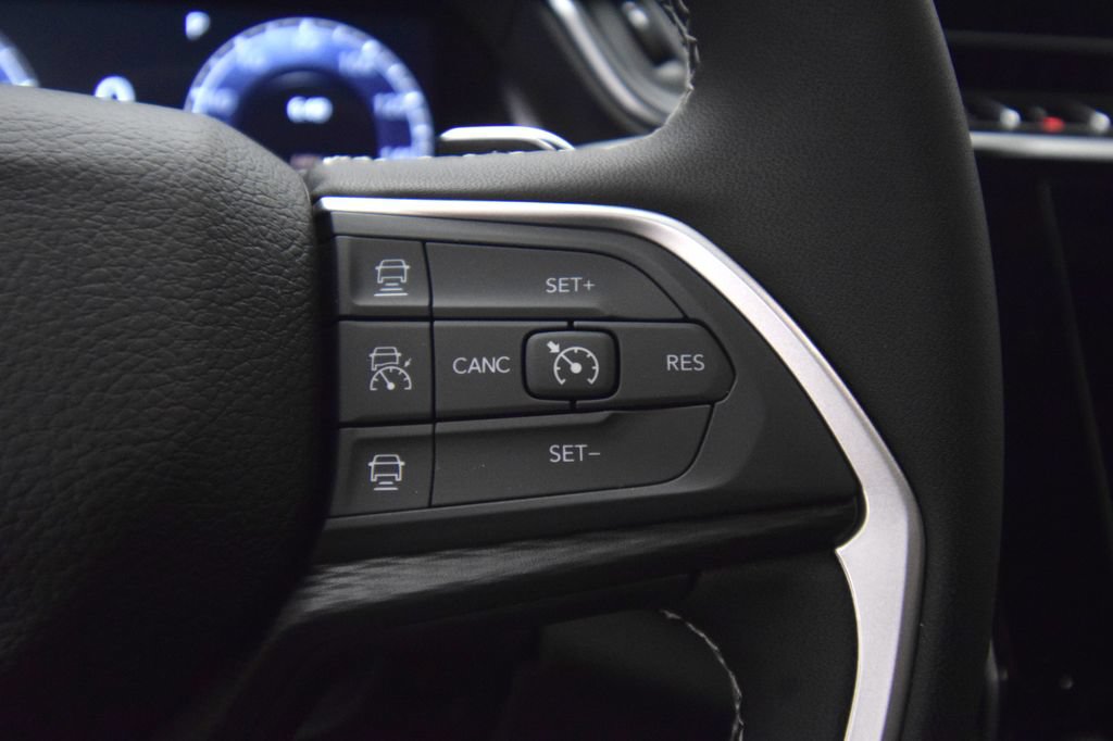 New 2026 Jeep Grand Cherokee L Laredo AWD/4WD image 23