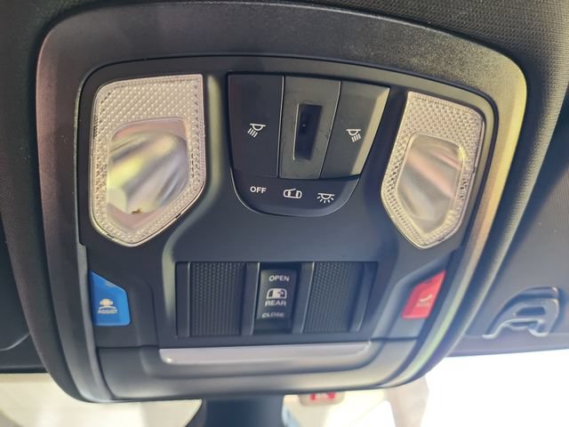 Used 2022 RAM 2500 Tradesman AWD/4WD image 18