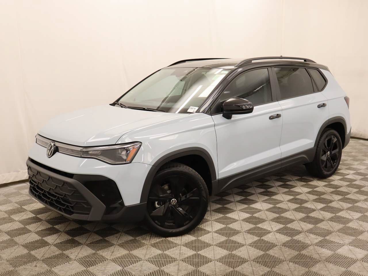 New 2026 Volkswagen Taos SE
