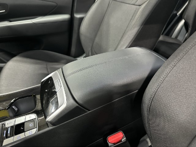 Used 2026 Hyundai Tucson SE FWD image 28