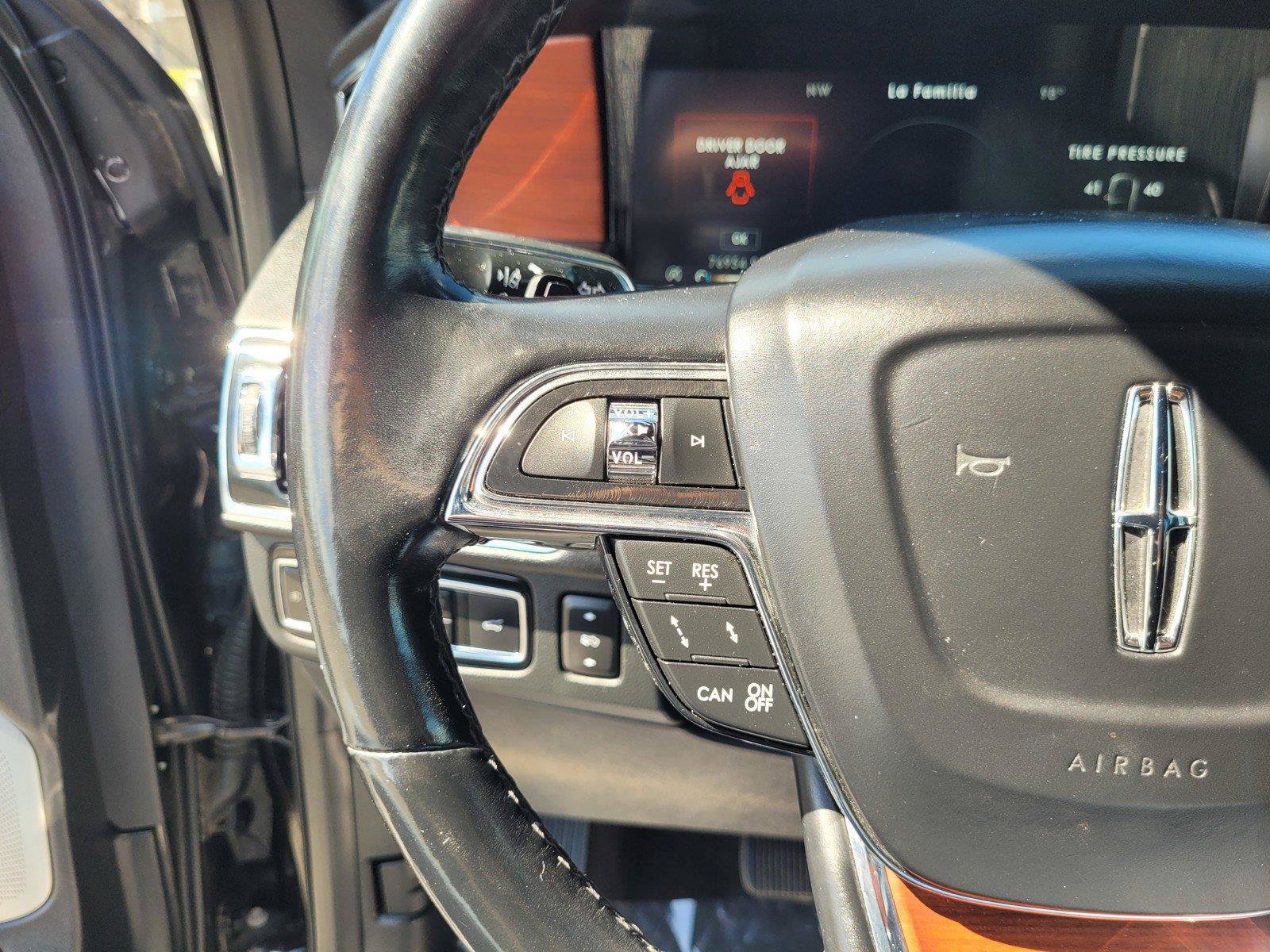 Used 2021 Lincoln Navigator L Reserve AWD/4WD image 33