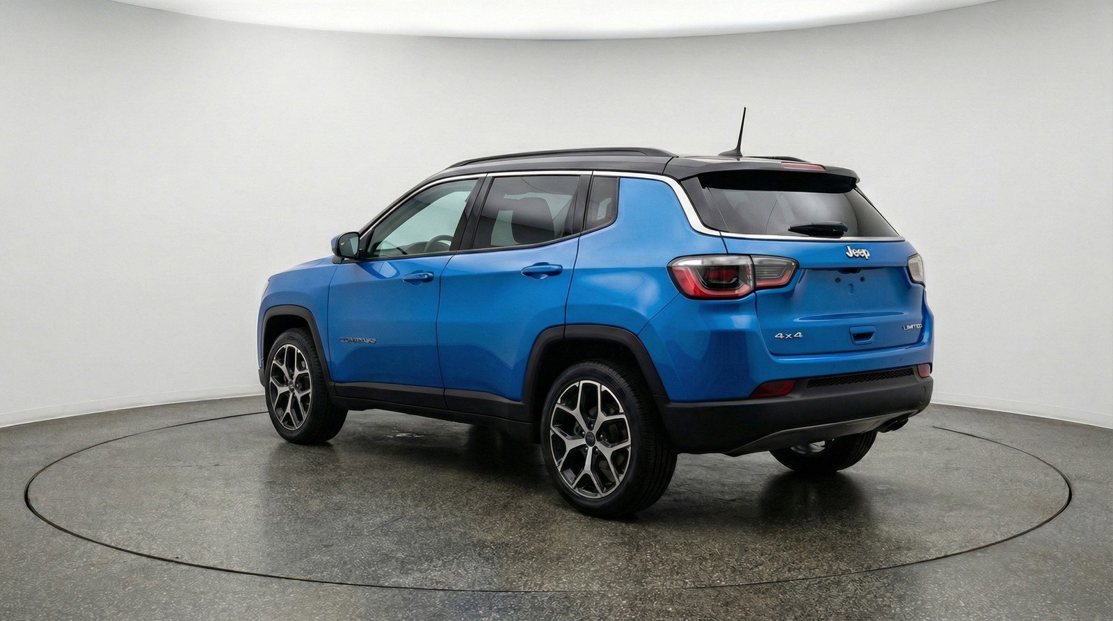 Used 2025 Jeep Compass Limited image 6