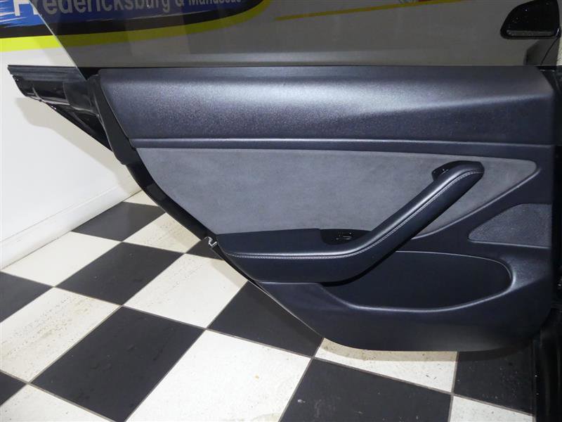 Used 2019 Tesla Model 3 Standard Range Plus RWD image 24